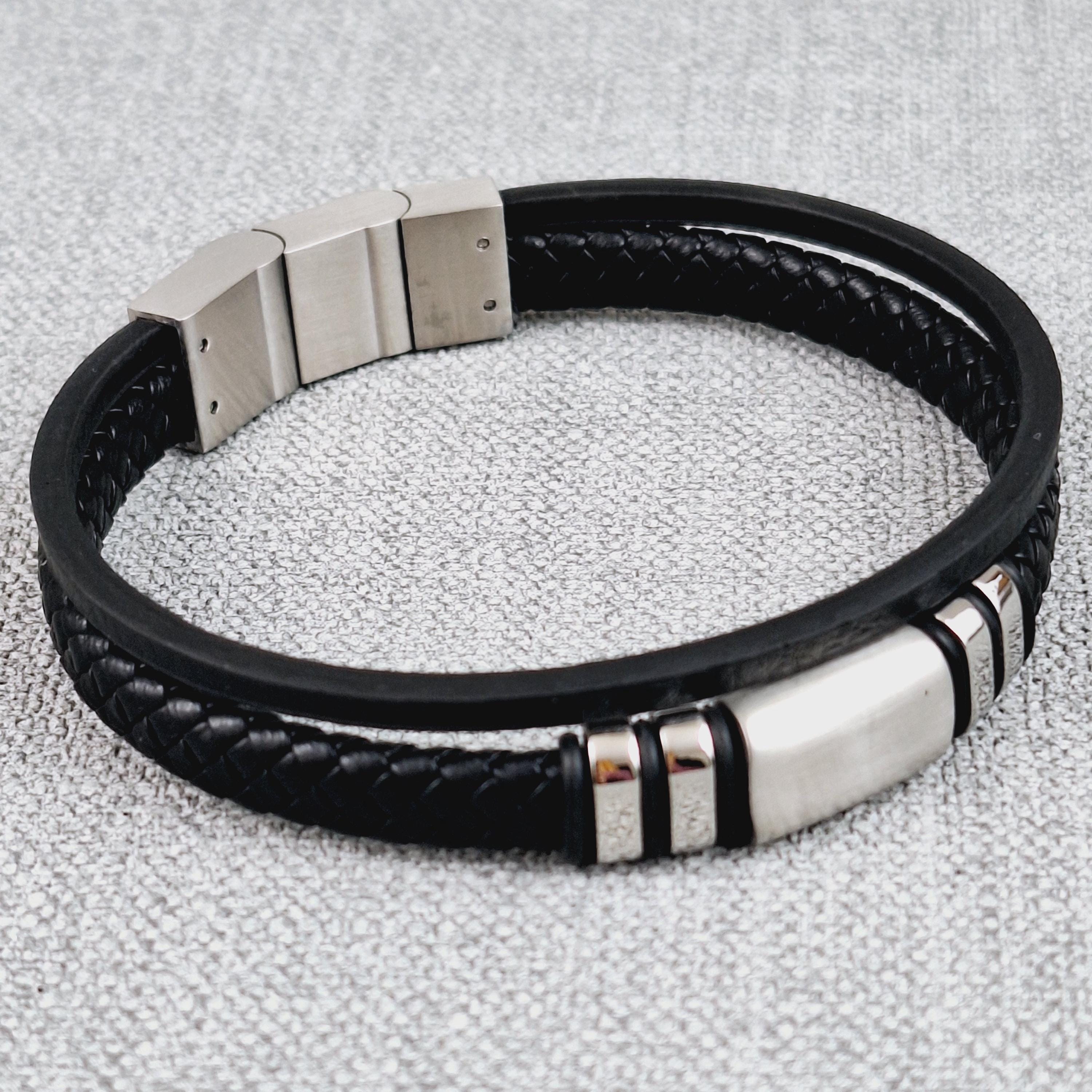 1980s .ar leather coating 2連 bracelet Adjustable Black Vegan Leather Bracelet: Stainless Steel Plate