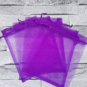 20 bolsas pequeñas de gasa de organza para recuerdos de boda, 11 x 9 cm, bolsas de regalo moradas, bolsas con cordón, bolsas de fiesta, paquete de 20