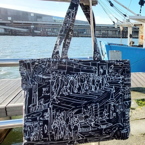 Sac cabas réversible en tissu de créateur et tissu enduit "Paris Hong Kong"