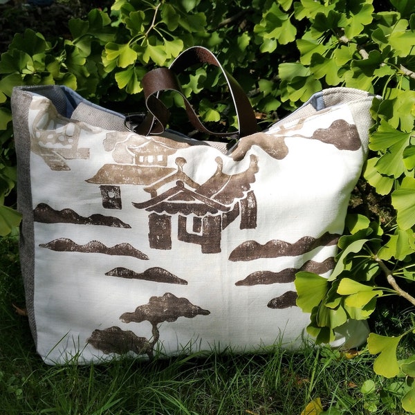 Sac weekend, sac de voyage en tissu de designer et simili cuir "Pagode"