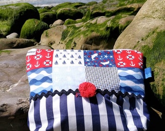 Trousse de toilette ou de plage en tissu "moussaillon"