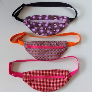 Children&#39;s cotton fanny pack with small panel