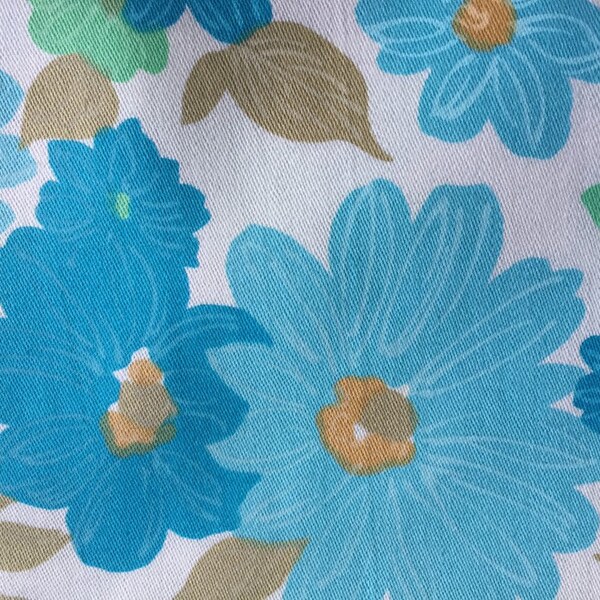 1970s cotton blue floral dressmaking fabric