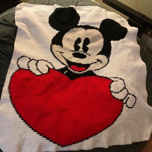 Mickey heart graph PATTERN ONLY with written instruction