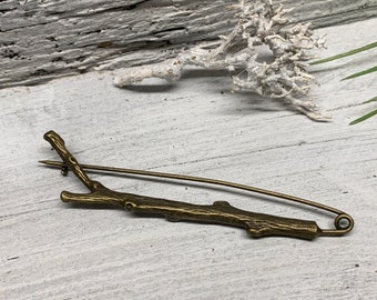 Ponchonadel Brosche aus Metall in bronze als Astform Kiltnadel Sicherheitsnadel Tuchschließe Jackenverschluss Anstecknadel Tuchnadel Unisex