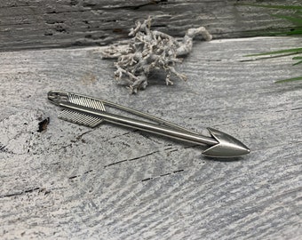 Poncho pin brooch made of metal in the shape of an arrow Kilt pin pin Garment pin Safety pin Jacket pin Clasp Cloth pin