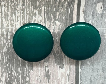 Teal green fakelite clip on earrings - Large vintage button earrings for women