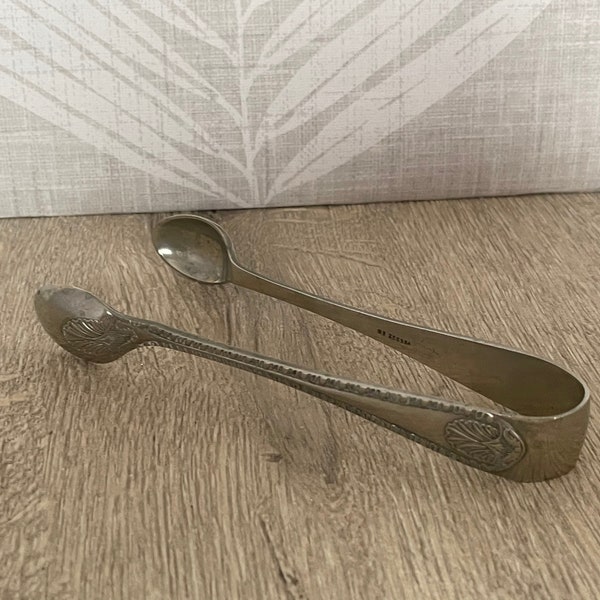 Sugar tongs  - traditional silver plated tongs - vintage sugar nips