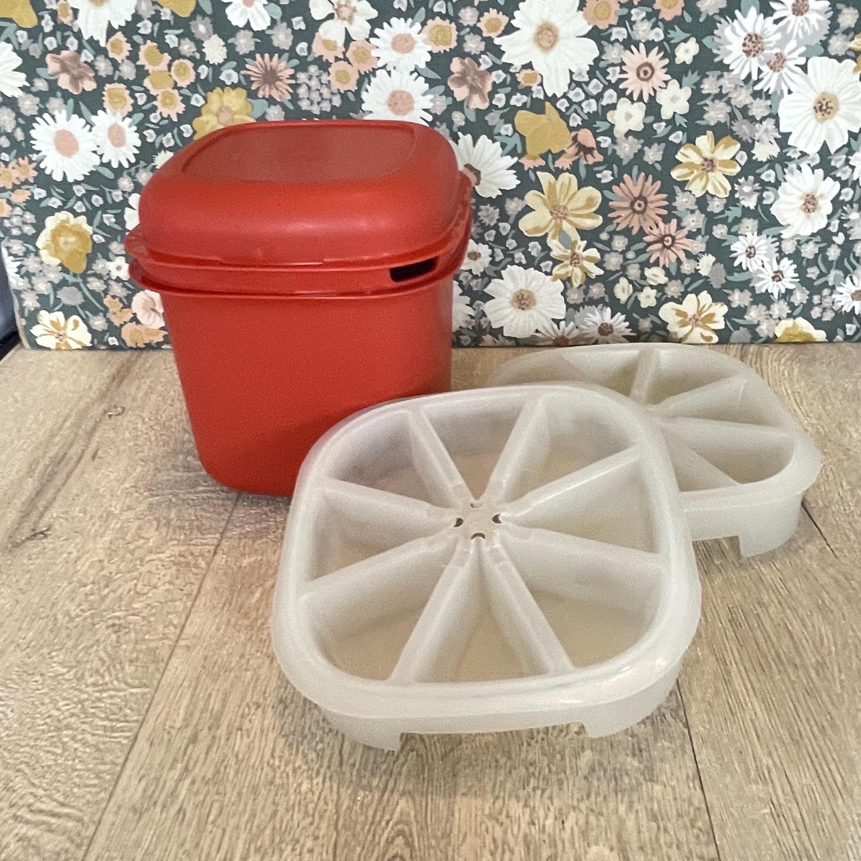 Retro Tupperware Ice Bucket – Brick Red With Ice Cube Trays, 70s
