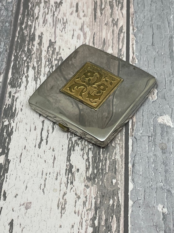 Yardley  Powder Compact - small square vintage ro… - image 9