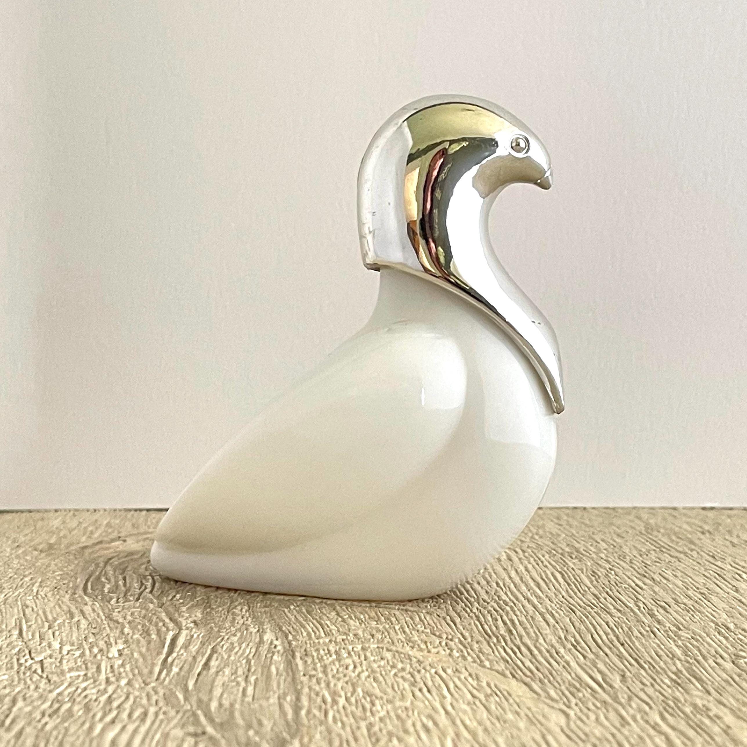 【レア】 AVON 鳩のソープディッシュ ヴィンテージ 香水瓶 美品 Avon Love Bird Collectable Milk Glass Perfume Bottle - Etsy