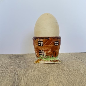 Vintage ceramic cottage ware egg cup