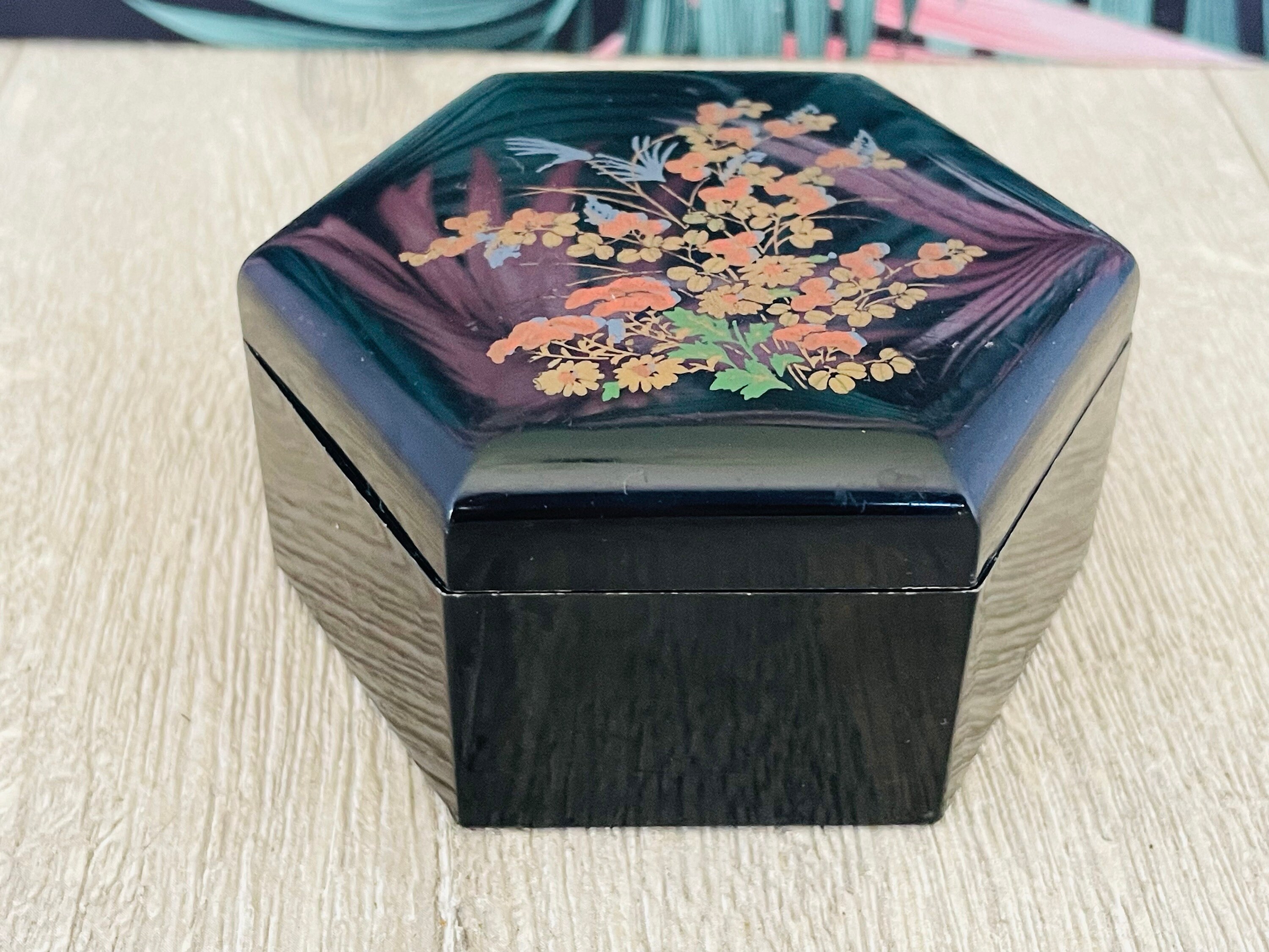 小さな黒い六角形の小物入れ – 花柄のプラスチック - Etsy 日本