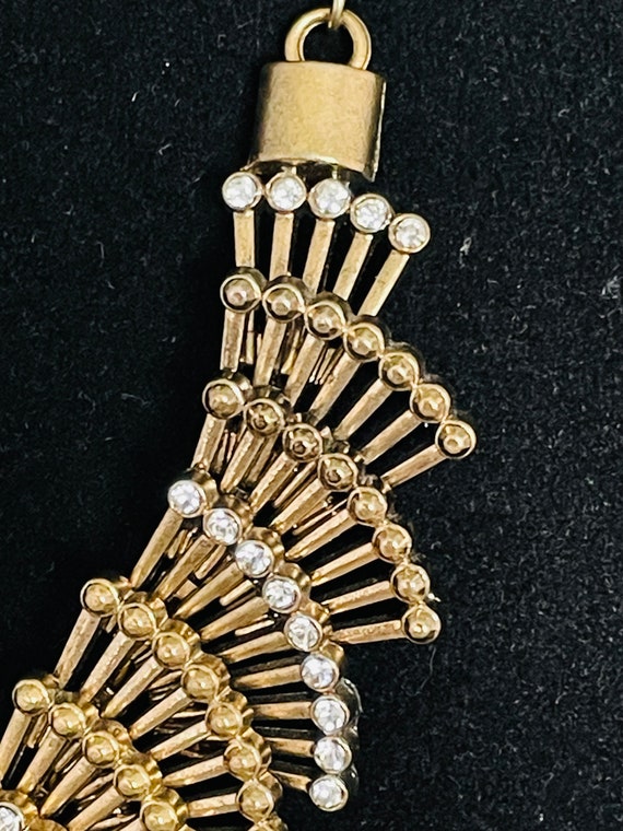 Golden rhinestone fan necklace - Vintage gold ton… - image 9