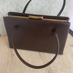 Brown kisslock frame handbag - large Vintage Kelly style bag for women  in  dark brown