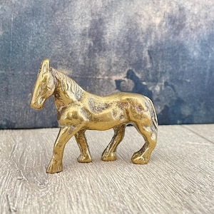 Tiny Brass Horse Figurine – Retro Gift for Horse Lovers