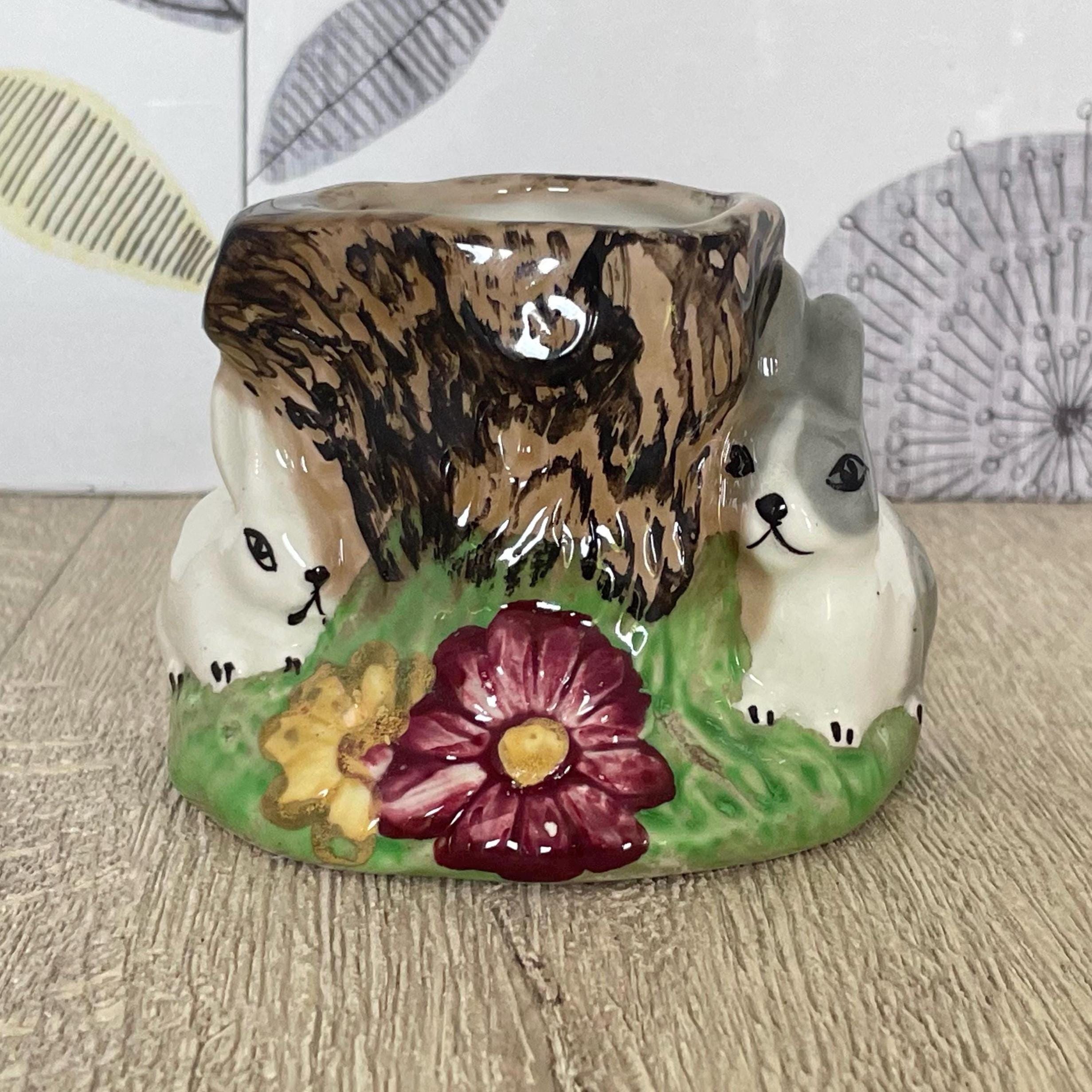 陶器 花器 兎文様 伝統工芸 ヴィンテージ アンティーク ヴィンテージのウサギと木の幹の陶器の花瓶 - Etsy 日本
