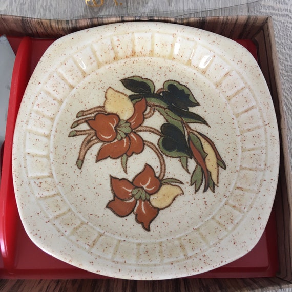 Palissy Relish Dish – Royal Worcester Floral Serve-ware in