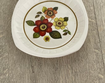 Palissy Pickle Dish Clovelly Range - Royal Worcester Pottery