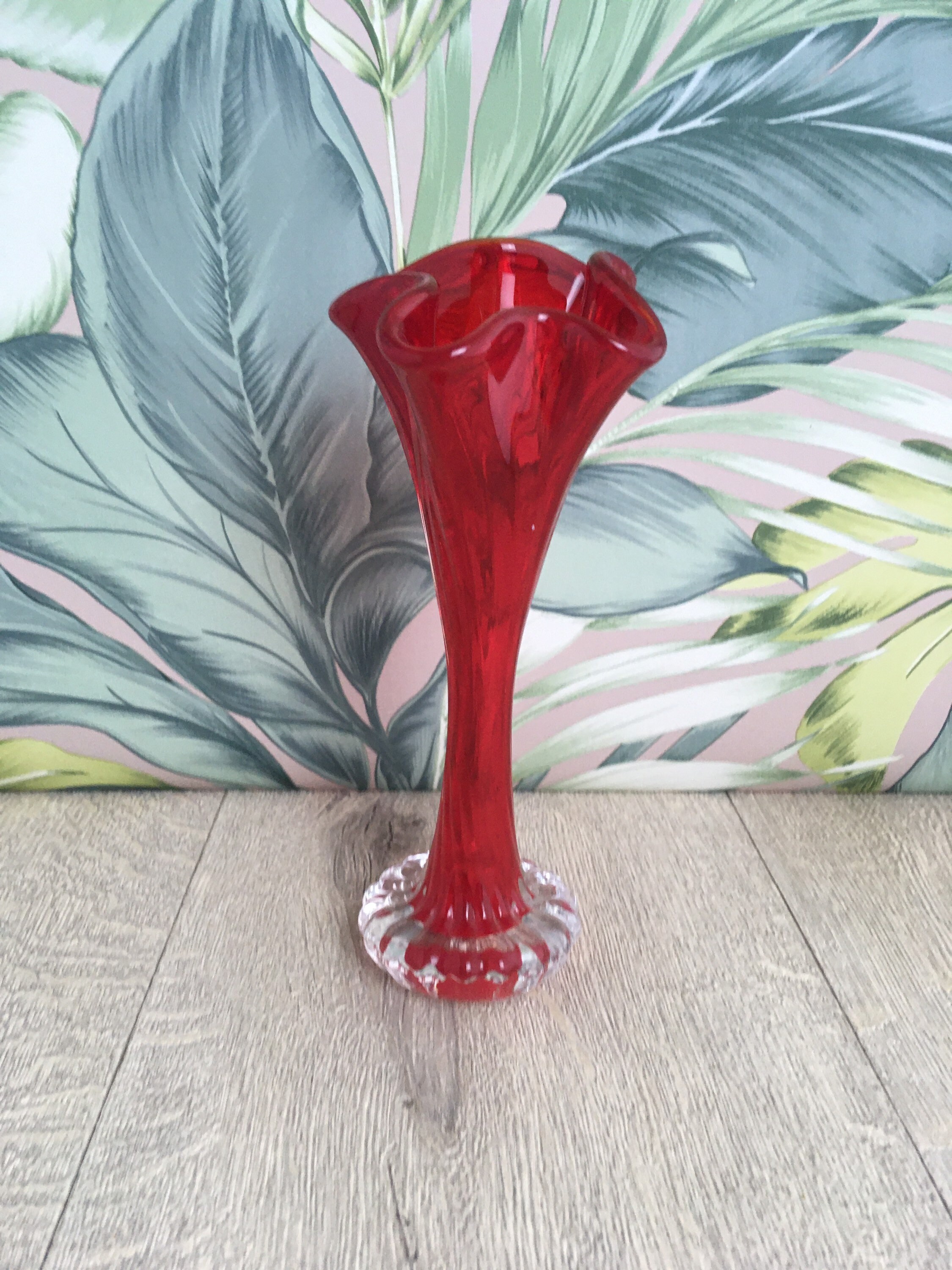 1960s Murano Style Red Glass Trumpet Vase - UV Reactive - Etsy