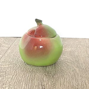 Carlton ware apple sauce or mustard pot - Mid century novelty crockery