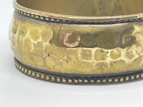 Midi brass bangle with hammered pattern - costume… - image 7