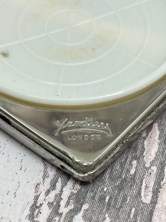 Yardley  Powder Compact - small square vintage ro… - image 4