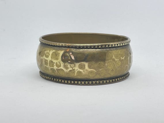 Midi brass bangle with hammered pattern - costume… - image 10
