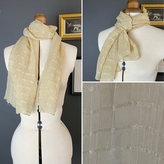 Beige and gold rectangular stripe pattern scarf - image 2