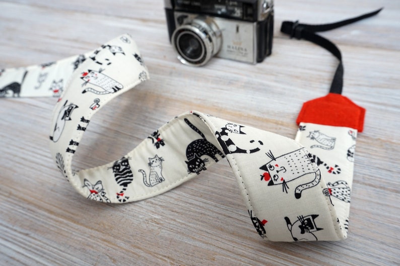 Cute Cat Camera Strap, New Cat DSLR Camera or Binocular Strap, Animal Nature Photography, Personalised DSLR Camera Sling, Camera Accessories image 2