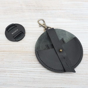 Nouvel étui en cuir avec bouchon d'objectif avec emplacement pour carte SD, accessoire photo en cuir italien, support pour bouchon d'objectif brun noir, cadeaux pour appareil photo, personnalisation