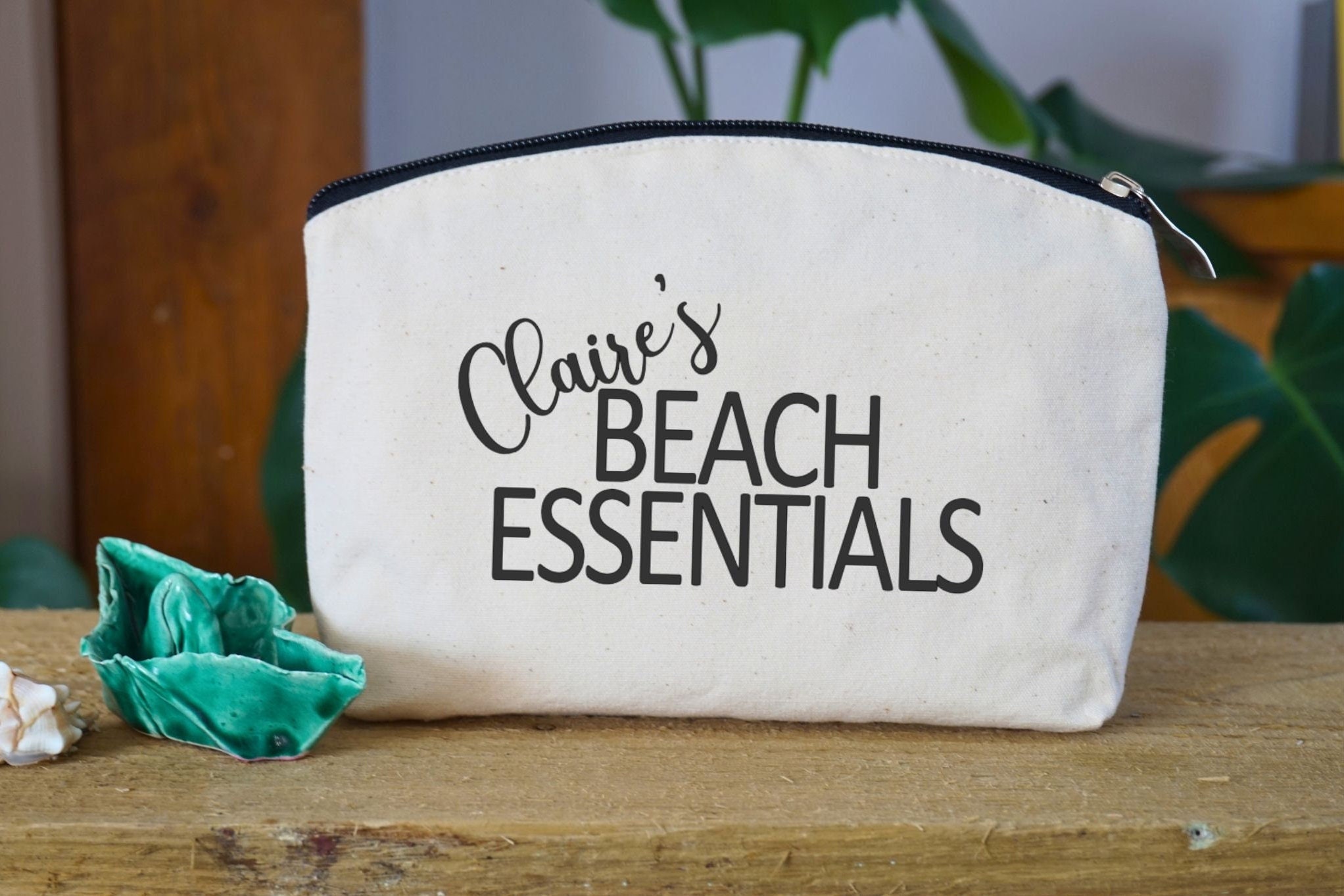 Beach zipper deals pouch