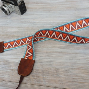 Triangle Mountains Strap, New Webbing Orange Camera Strap, Triangle Print DSLR Strap, Photography Gifts, Photoshoot Tools 2022 image 3