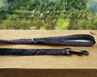 Waxed Canvas Dog Lead: Heavy Duty, Black or Red, Small to Large Dogs