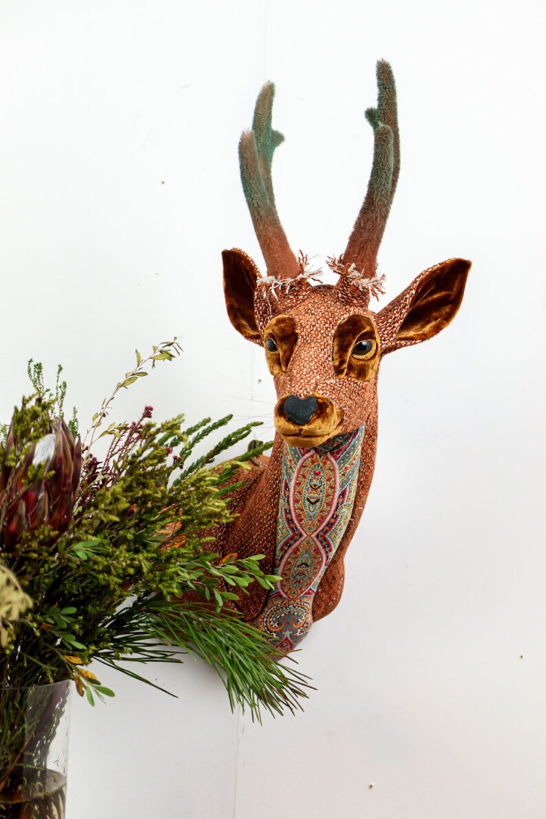 Hand Made Fake animal head faux taxidermy Roe Deer life size scu Hand Made Fake animal head faux taxidermy Roe Deer life size scu