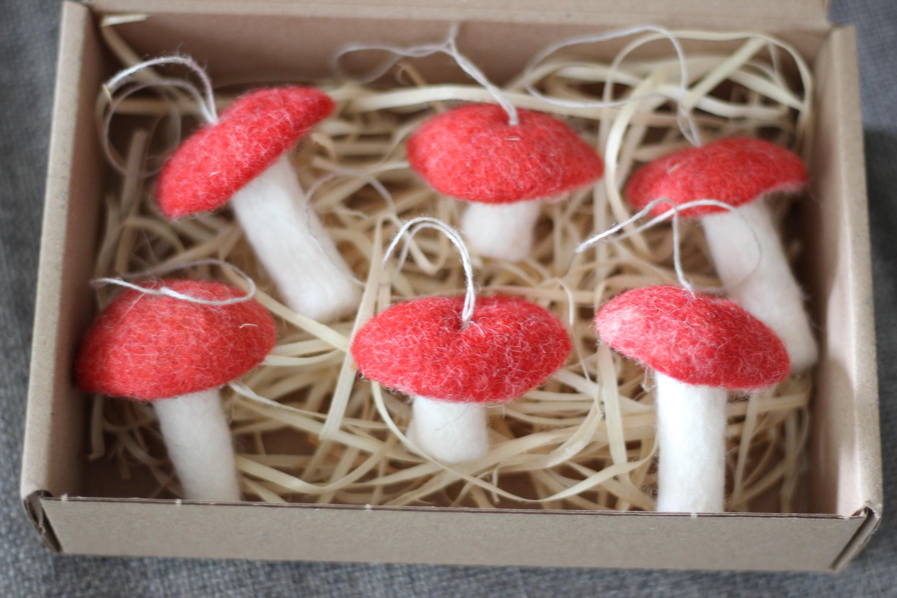 フェルト製オーナメント6個セット - キノコ - Etsy 日本