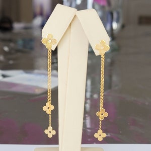 Pendientes colgantes de oro amarillo macizo de 14 k con diseño de flor de la suerte de 4 hojas