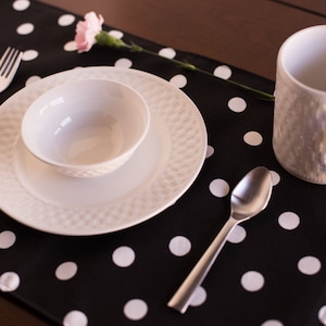Black Polka Dot Placemats (Set of 4), gift idea, mothers day gift, birthday gift, gift for women, housewarming gift, table setting, kitchen