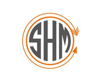 Op de afbeelding: Een monogram met de letters "SHM" in een grijze cirkel met een oranje omtrek. De cirkel heeft twee oranje pijlen die naar rechts wijzen.