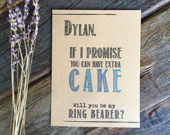Ring-Träger Card lustige Ringträger Karte.  Sie können zusätzliche Kuchen haben! Lustige Brautjungfer rustikale Hochzeit. Braut laden Einladung. Brautjungfern