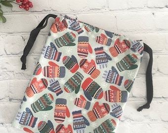 Gift Bag/Christmas drawstring bag/Christmas Cats/reusable gift wrap/Eco gift wrap/Stocking stuffer