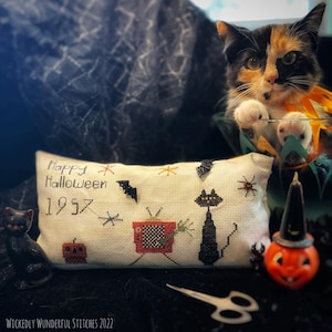 Atomic Halloween Cross Stitch Pattern WickedlyWunderfulStitches 2022 PDF
