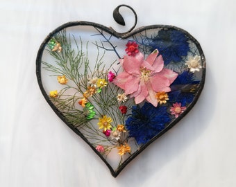 Pressed flower art heart Heart suncatcher Stained glass window hanging