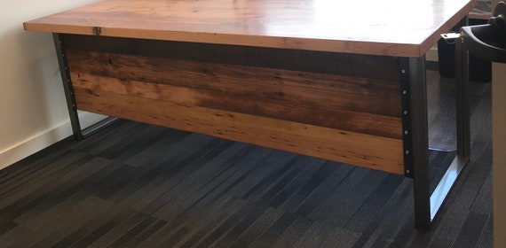 Reclaimed Wood Desk With Modesty Panel. Desk With Wall. Desk With Privacy.  Executive Desk. Office Desk. Stand Alone. Rustic. Computer Desk. 