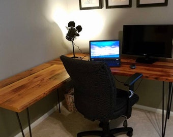 Reclaimed wood L shaped desk. Reclaimed wood desk. Corner desk. Industrial desk. Office desk. Hairpin leg desk. Executive desk. Home office.