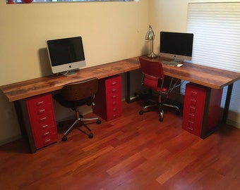 Reclaimed wood L-shaped Desk. Reclaimed wood desk. Wood and steel desk. Industrial desk. Corner desk. Old desk. Rustic Desk. Executive desk.