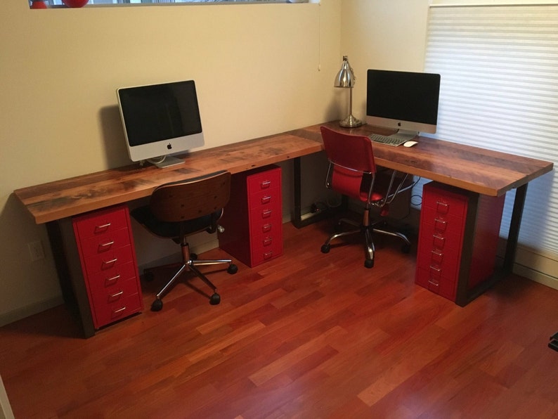 Reclaimed wood L-shaped Desk. Reclaimed wood desk. Wood and steel desk. Industrial desk. Corner desk. Old desk. Rustic Desk. Executive desk. Natural/Black