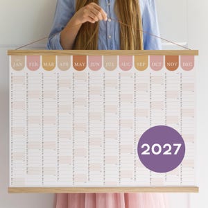 Väggkalender 2027, Girl Power-kalender | Anpassat språk | Personlig present till familjen A2 50x70 70x100