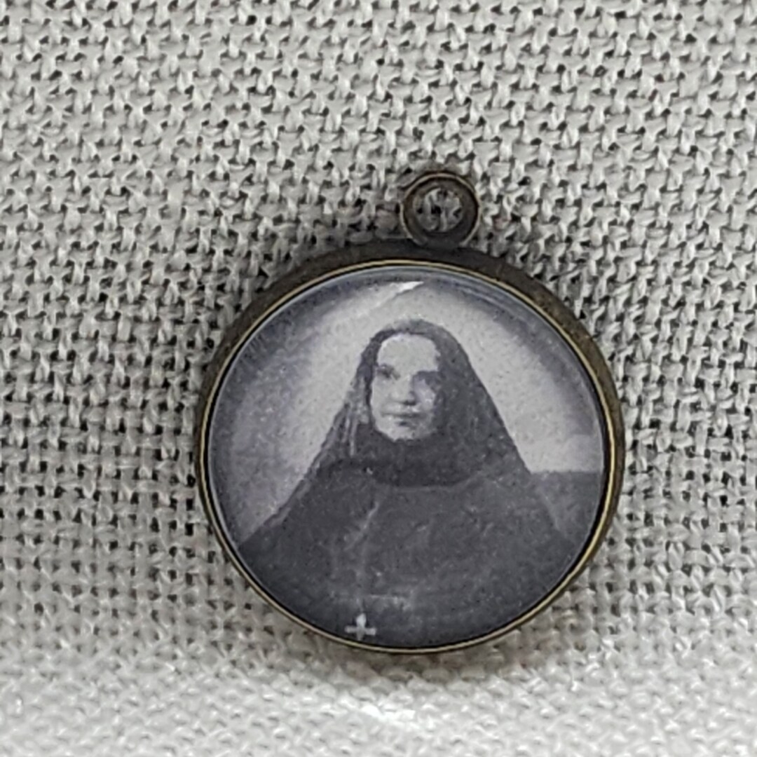 St Frances Xavier Cabrini Catholic Picture Pendant Cabochon Saint Photo ...