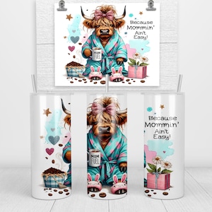 Highland Cow Mom Tumbler Wrap: Coffee Lover PNG (pobieranie cyfrowe) zdjęcie 13